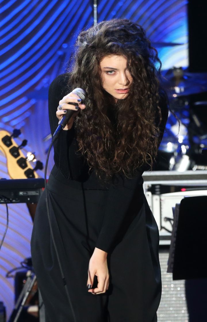 Lorde Performing At Delta’s Pre-Grammy Event.
