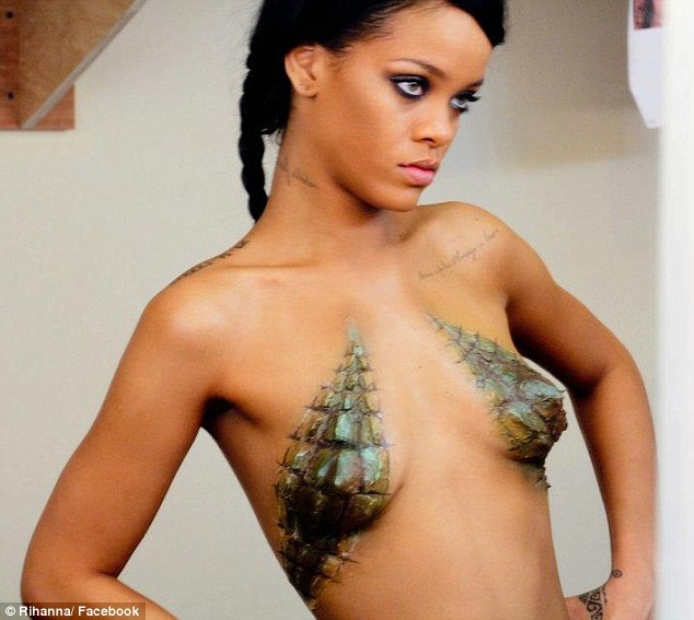 Rihanna’s Boobs Undergoing A Transformation