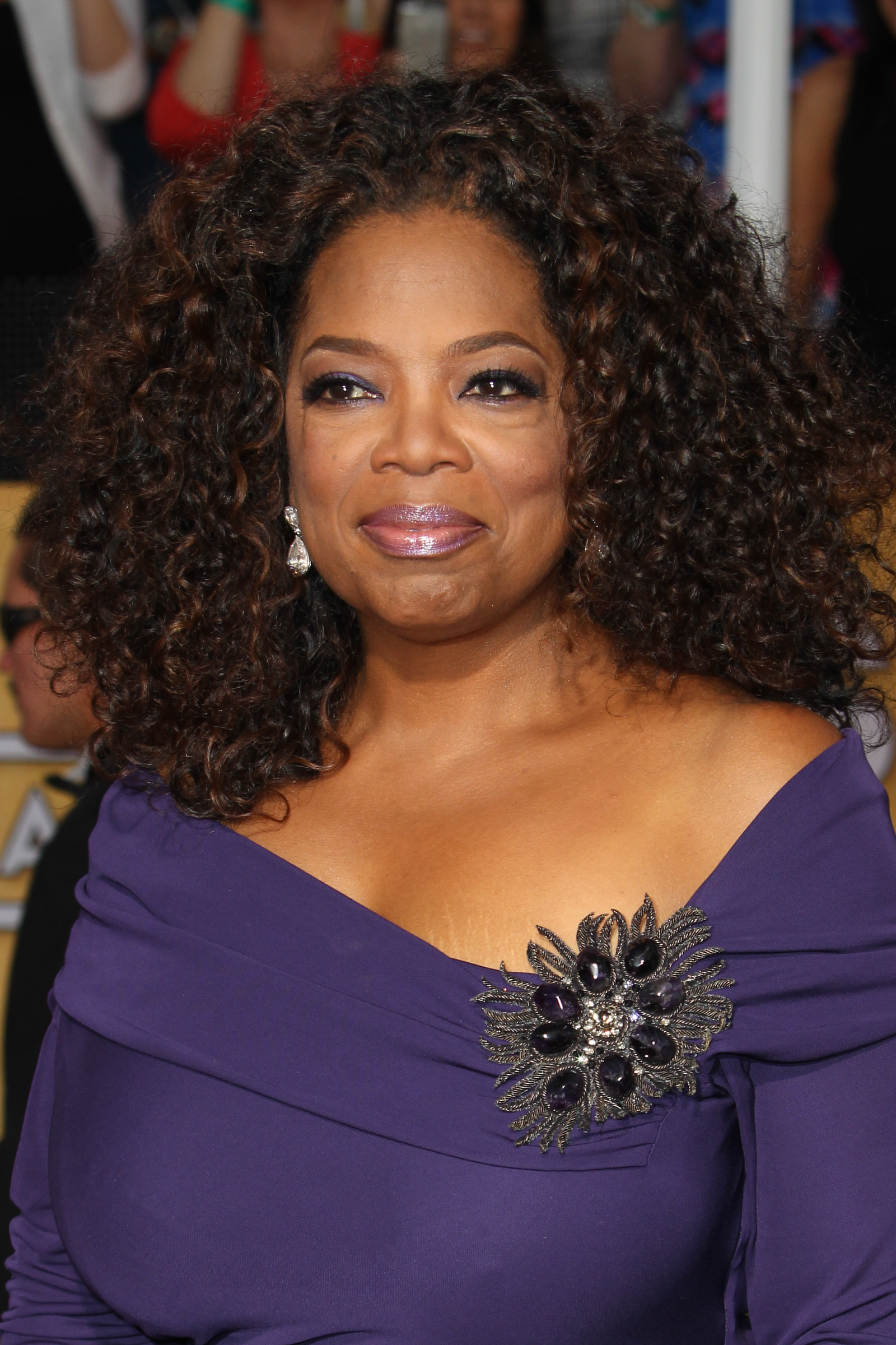 oprah Winfrey purple dress