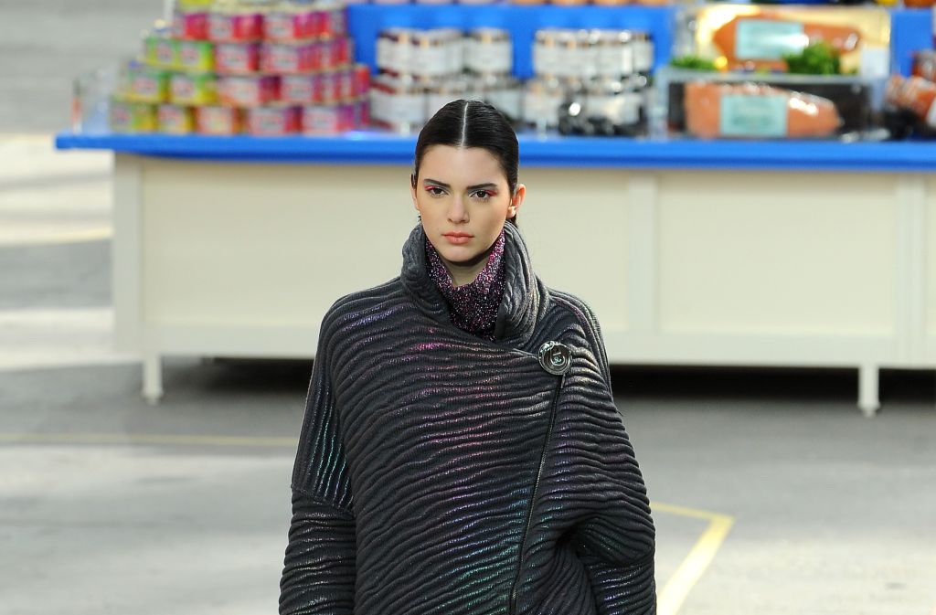Cara Delevingne & Kendall Jenner Walk Supermarket Inspired Runway at Chanel  Show, cara delevingne kendall jenner wa…