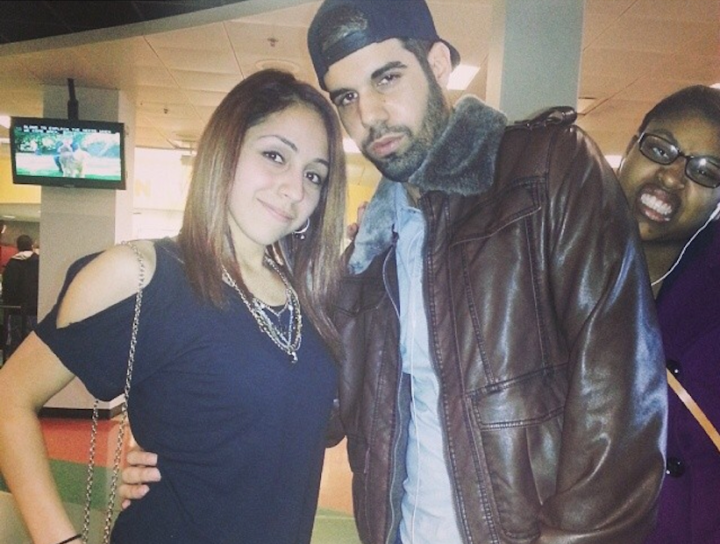 She ran into Drake out at the mall.