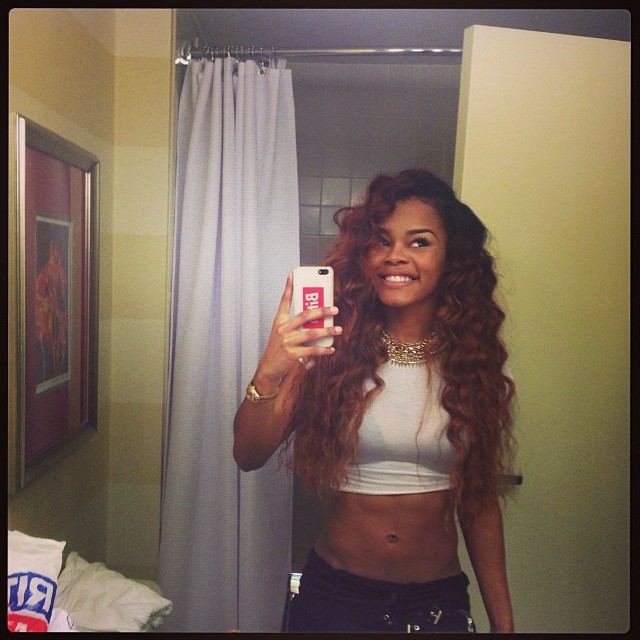 This pretty girl rocks