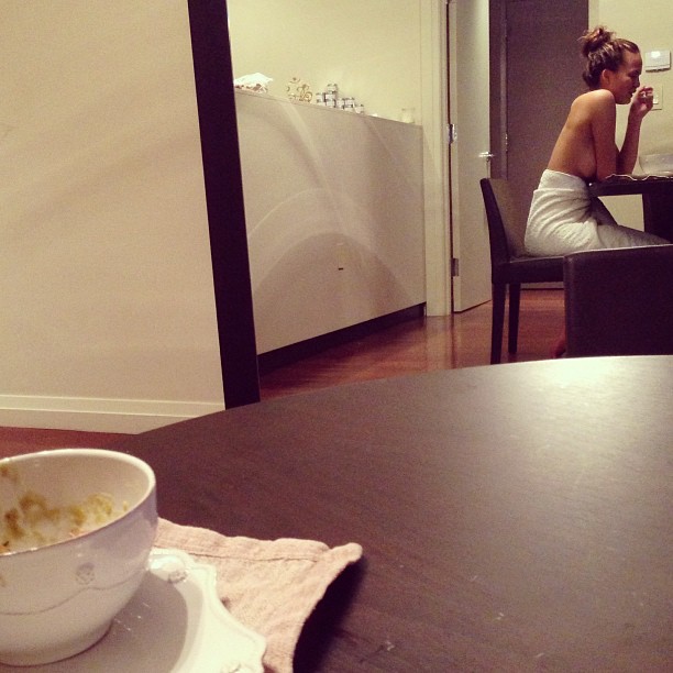 How delicious does her pea soup look?