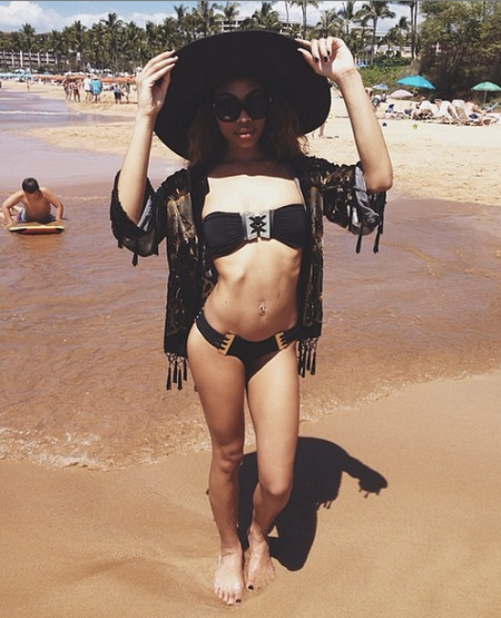 Bria Murphy bikini body in Maui