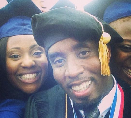Diddy takes some selfies with graduates at Howard University!