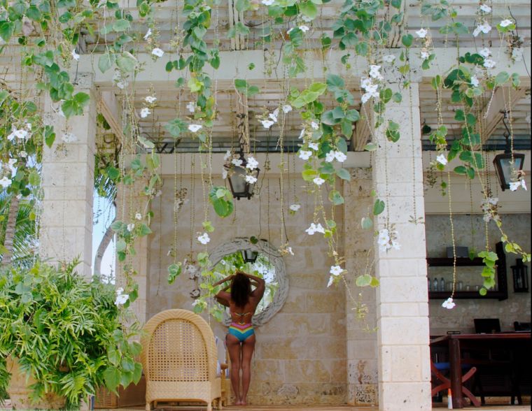 Beyonce giving everyone vacation envy.