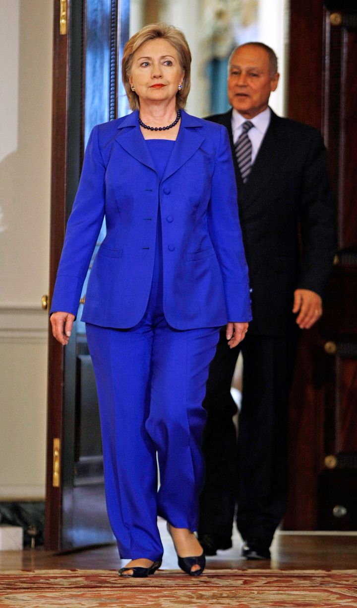 May 2009: Blue is definitely Hillary’s color!