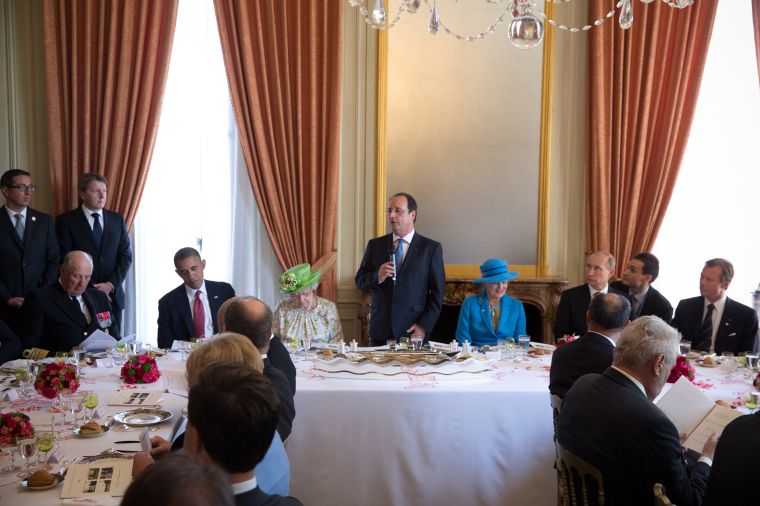 Awkward Exchanges Between Obama & Putin