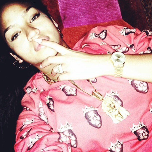 Diddy teases her with a cute caption: “@cassandra you stole my sweatshirt n*%$a! LOL bring it back.”