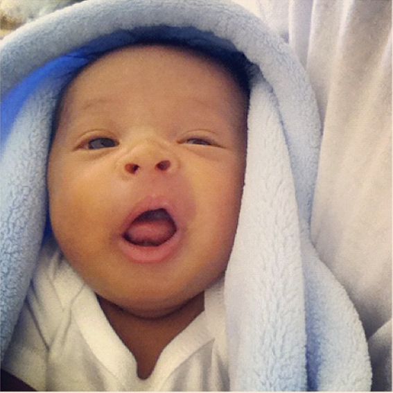 Aww, such a cute face!