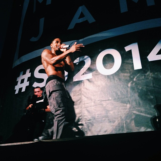 Trey Songz took the stage – shirtless.