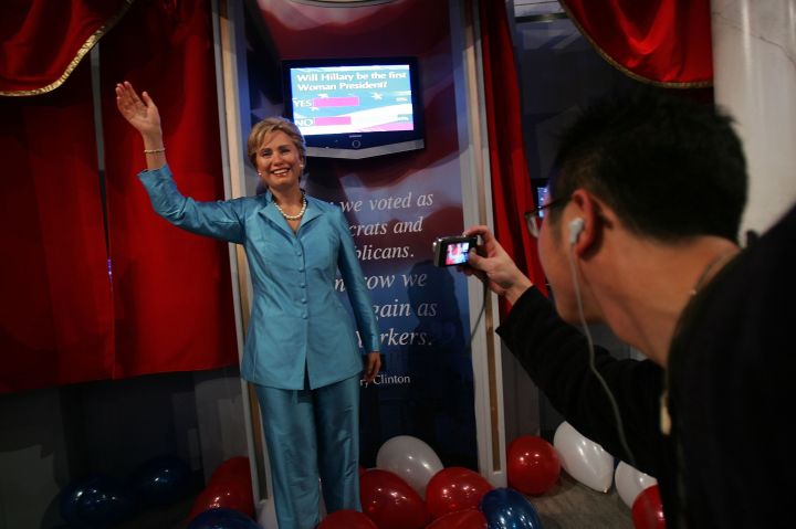 2006: Even her Madame Tussaud wax figure rocked an awesome pantsuit!