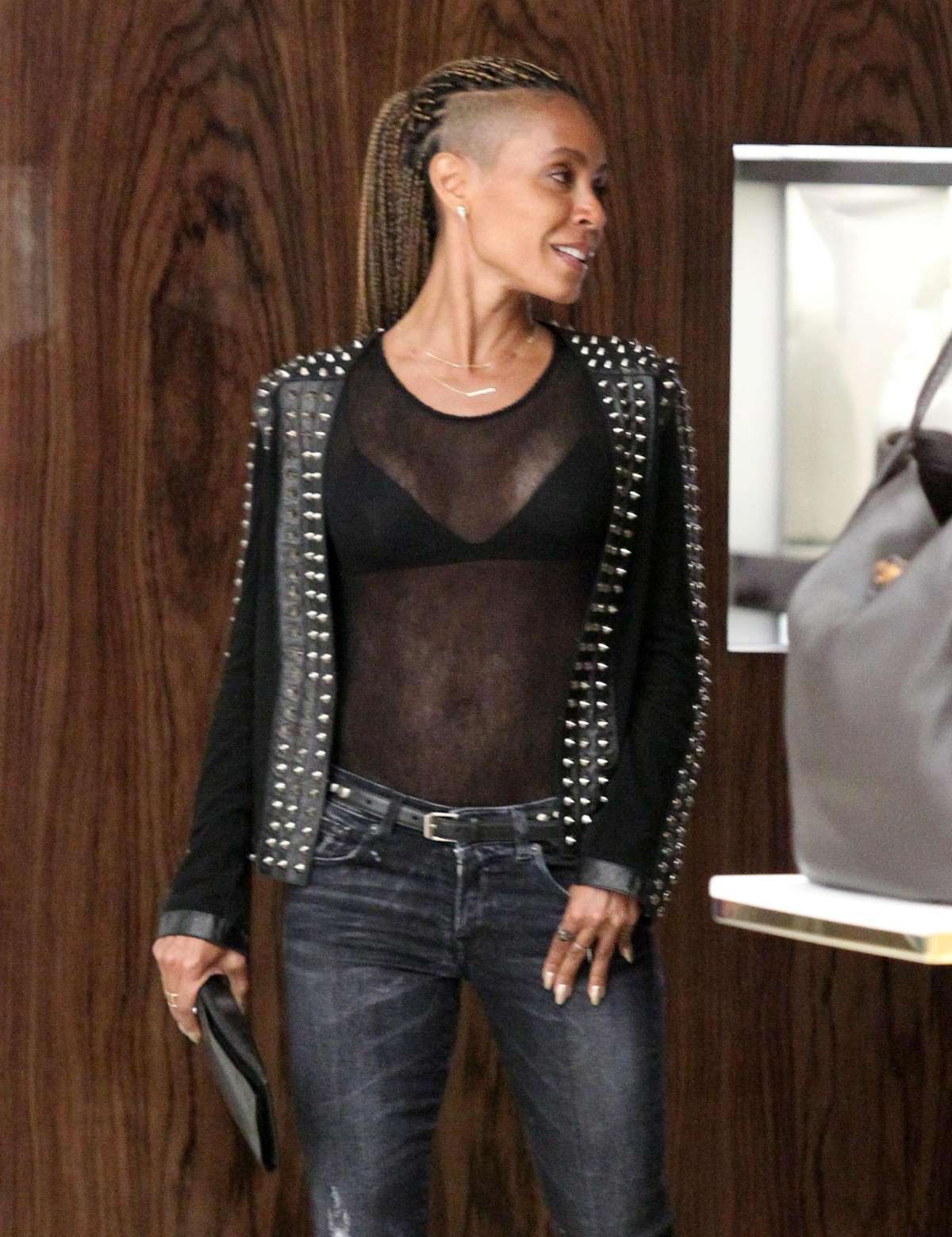 22 Hot Pictures Of Jada Pinkett Smith The Urban Daily