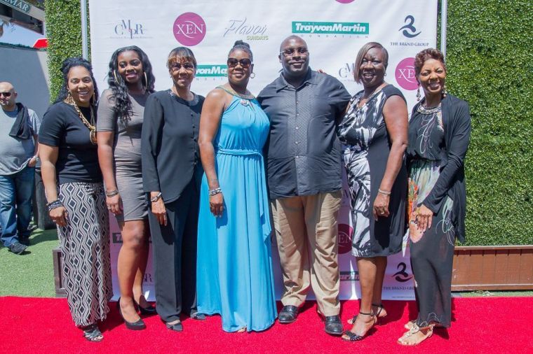 Sybrina Fulton & family