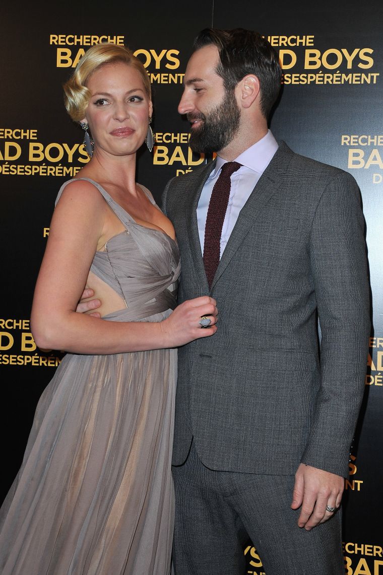 After starring in his “Only You” music video, Katherine Heigl and Josh Kelley started dating.