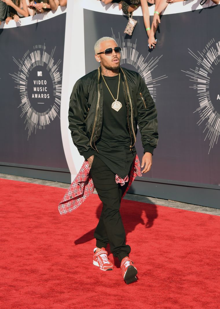Chris Brown attends the 2014 MTV Video Music Awards