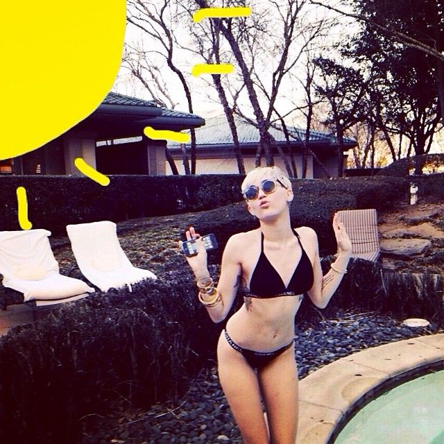 Poolside chillin’.