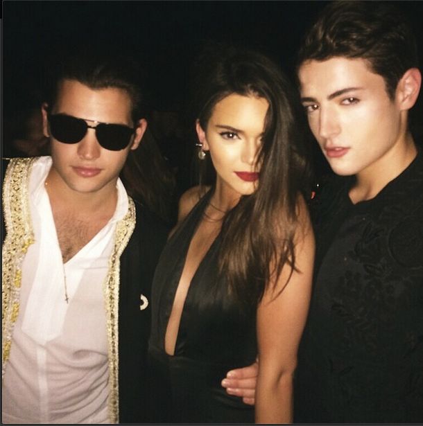 Kendall Jenner poses with the boys!