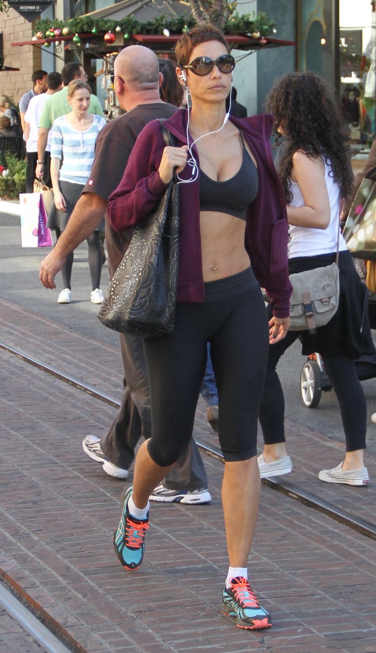 Nicole Even Looks Flawless Leaving The Gym