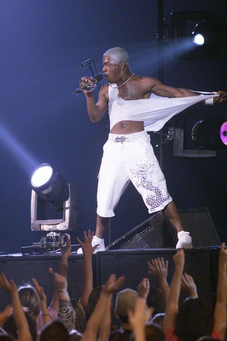 Don’t Mind Sisqo, He’s Just Ripping Off His Shirt For The Ladies.