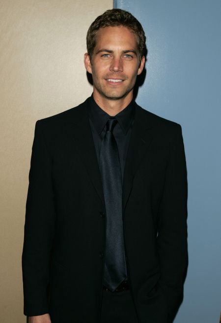 Paul Walker sports all black everything for the premiere of “Noel” in 2004.