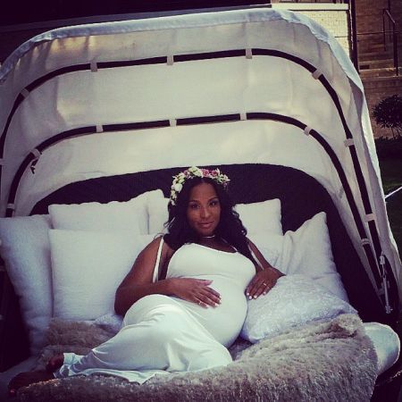 LeBron posted this adorable pic of his pregnant wife.
