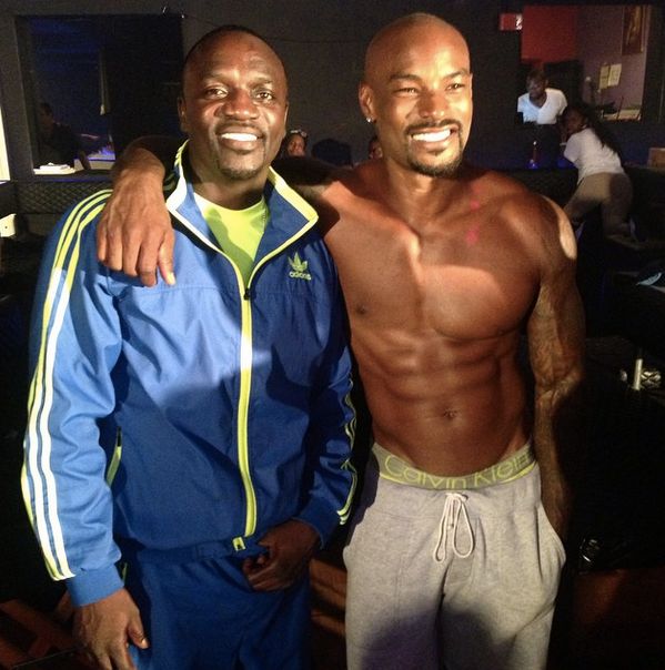 Akon stops by set to see the guys do their thing.