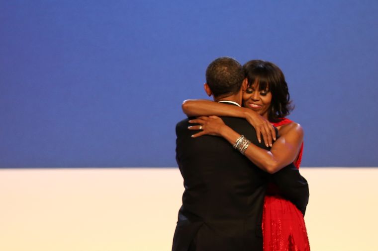 38 Pictures Of Barack and Michelle Obama Showing Each Other Love