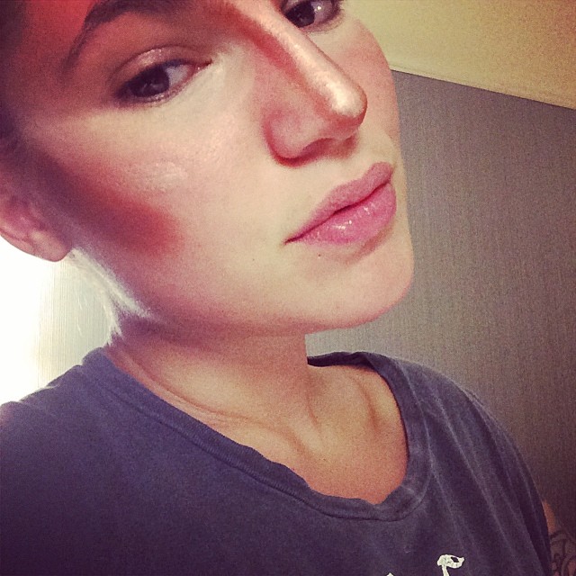 Contouring with Carly.