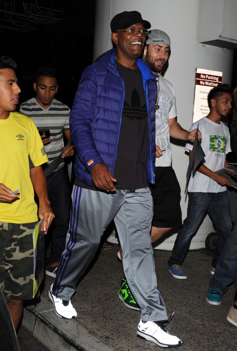 No worries here, Samuel L. Jackson looks all happy and what-not as he lands at LAX.