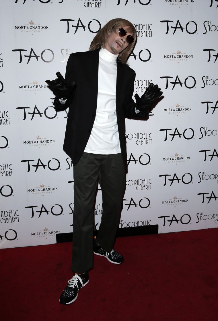 Snoop Dogg went as his white alter ego Todd in Vegas.
