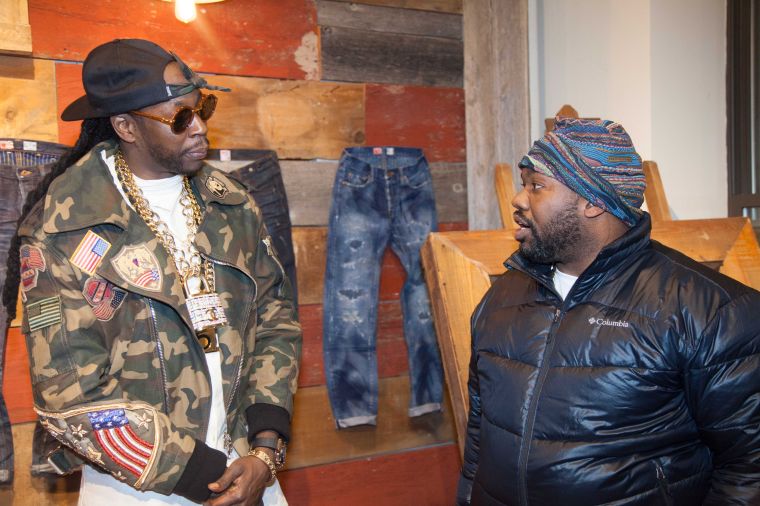 2 Chainz Chatting It Up With Rap Legend Raekwon.
