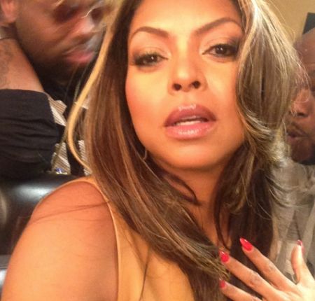 Because somehow she manages to make every selfie on Instagram look like a full-fledged photoshoot.