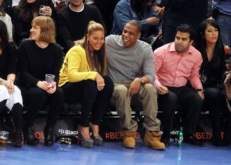 How cute is Bey?