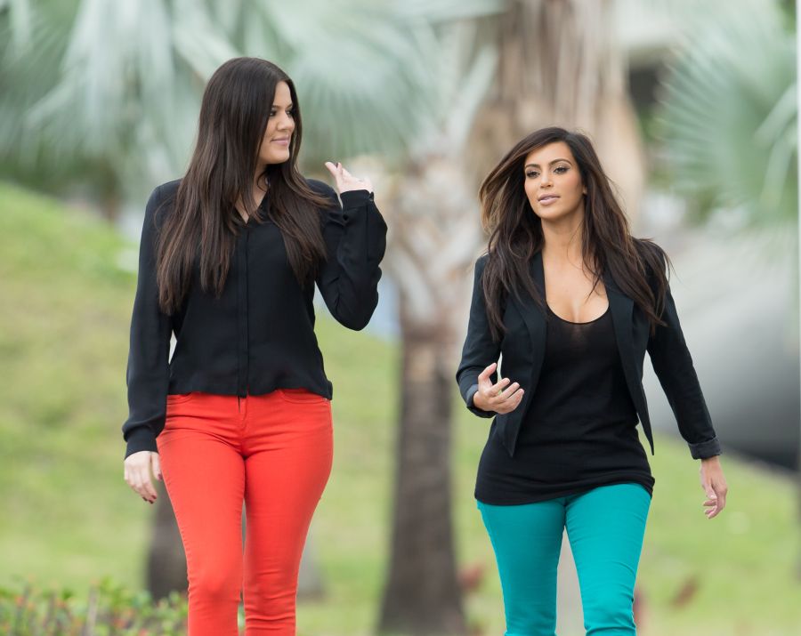Every Time Khloe Kardashian Flashed Her Camel Toe Photos 939 Wkys