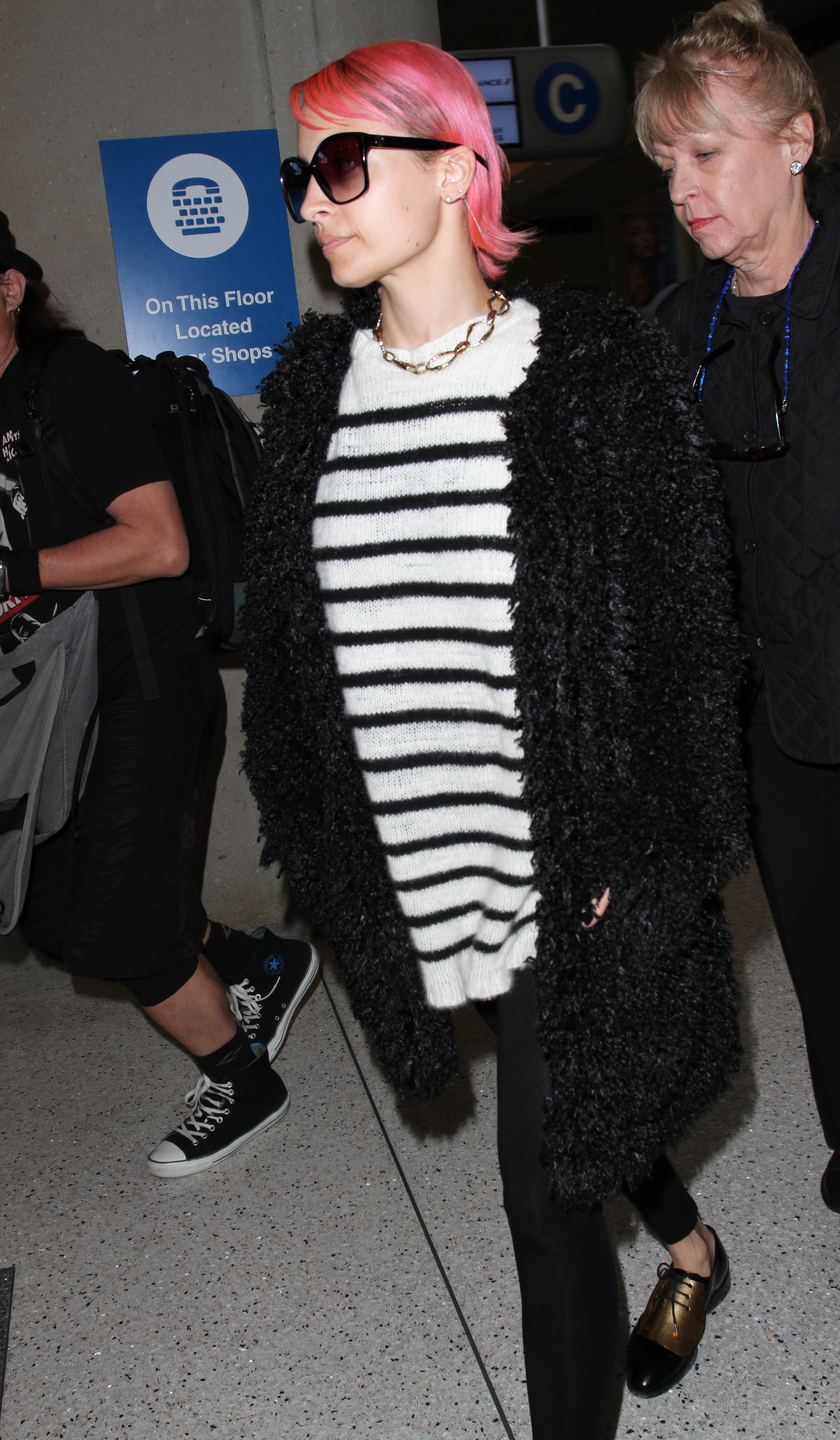 Nicole Richie hot pink hair