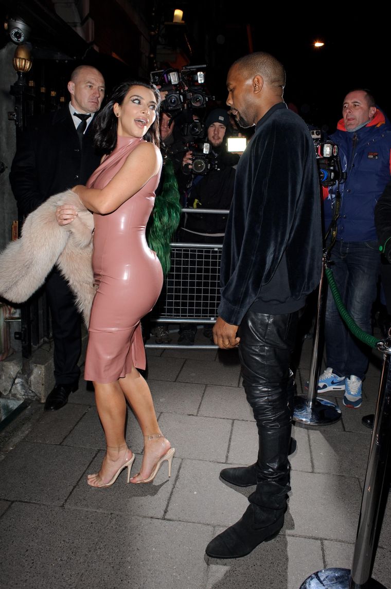 In 2008, he posted a nude picture of Kim to his blog as he dubbed her his “girl of the week.”