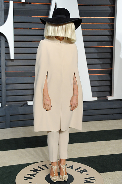 Sia being Sia.