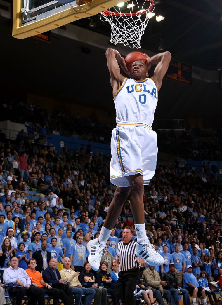 Russell Westbrook demoralizing Yale, 2007.