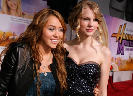'Hannah Montana The Movie' Los Angeles Premiere - Red Carpet