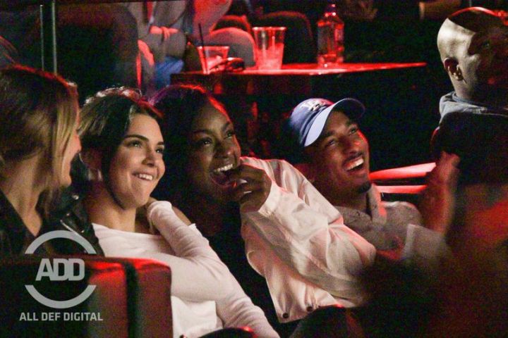 Kendall Jenner and Justine Skye share a laugh at All Def Comedy Live.