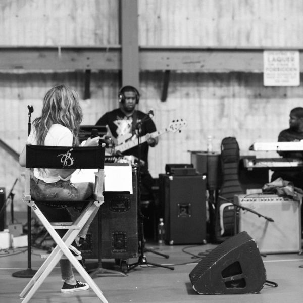 Beyonce in rehearsal mode.