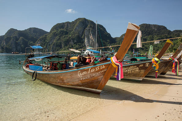 Thai Speed Boats