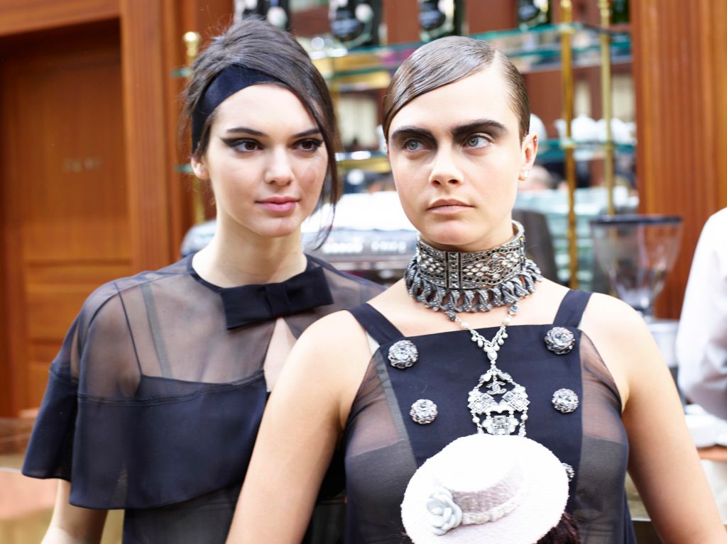Chanel : Runway- Paris Fashion Week