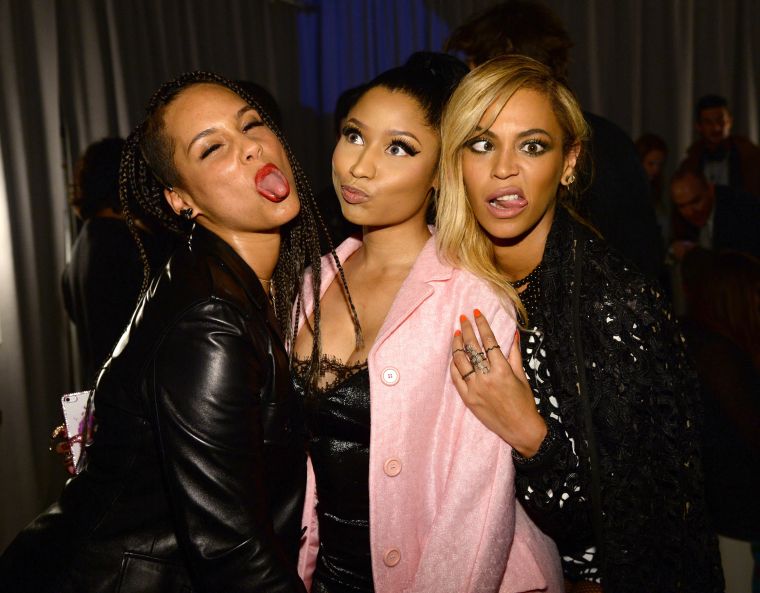 Alicia Keys, Nicki Minaj, and Beyonce give us their best silly faces.