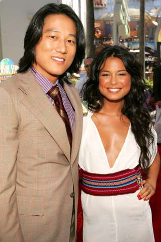 Sung Kang and Nathalie Kelley fast and the furious cast