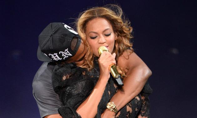 Jay And Bey “On The Run”