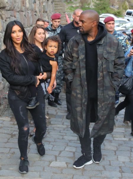 North gives the paparazzi a piece of her mind.