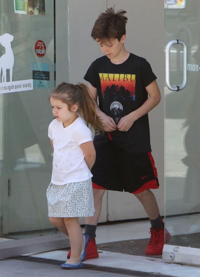 The Beckham kids leaving Healthy Spot in Los Angeles