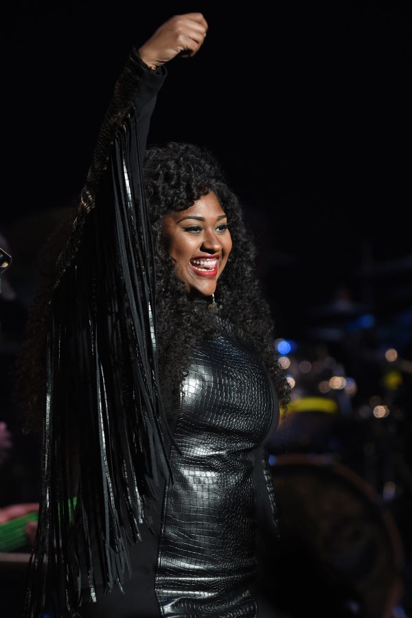 jazmine sullivan performs in miami
